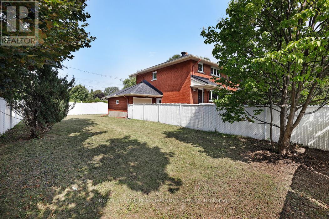 2265 Iris Street, Ottawa, Ontario  K2C 1C1 - Photo 34 - X12400113