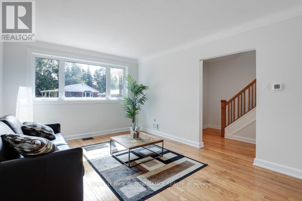 2265 Iris Street, Ottawa, Ontario  K2C 1C1 - Photo 7 - X12400113