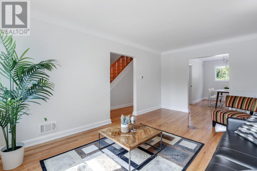 2265 Iris Street, Ottawa, Ontario  K2C 1C1 - Photo 9 - X12400113