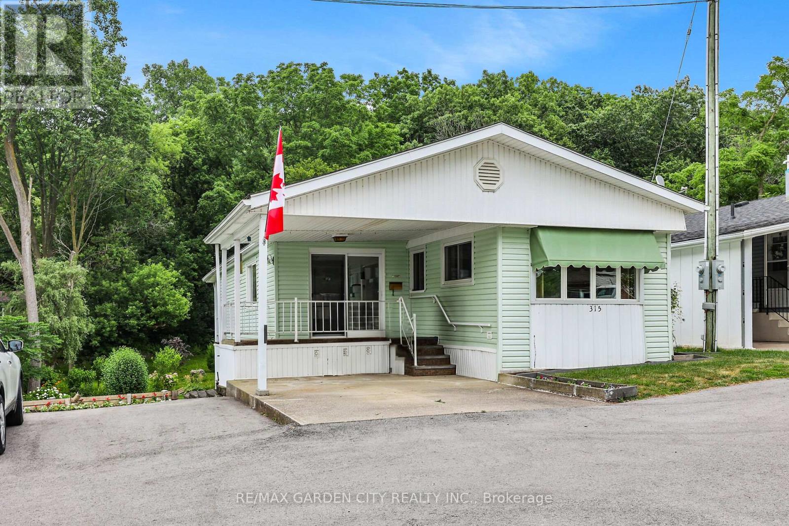 315 - 23 FOUR MILE CREEK ROAD, Niagara-on-the-Lake, Ontario