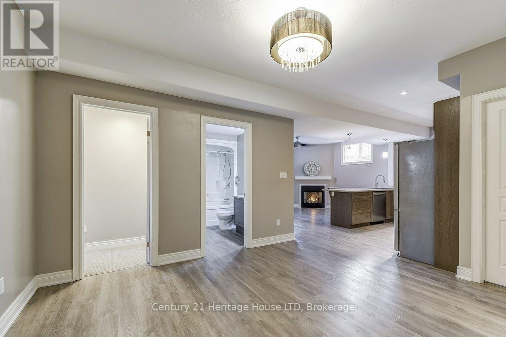 1078 Kerby Street, Fort Erie, Ontario  L2A 0C1 - Photo 27 - X12400016