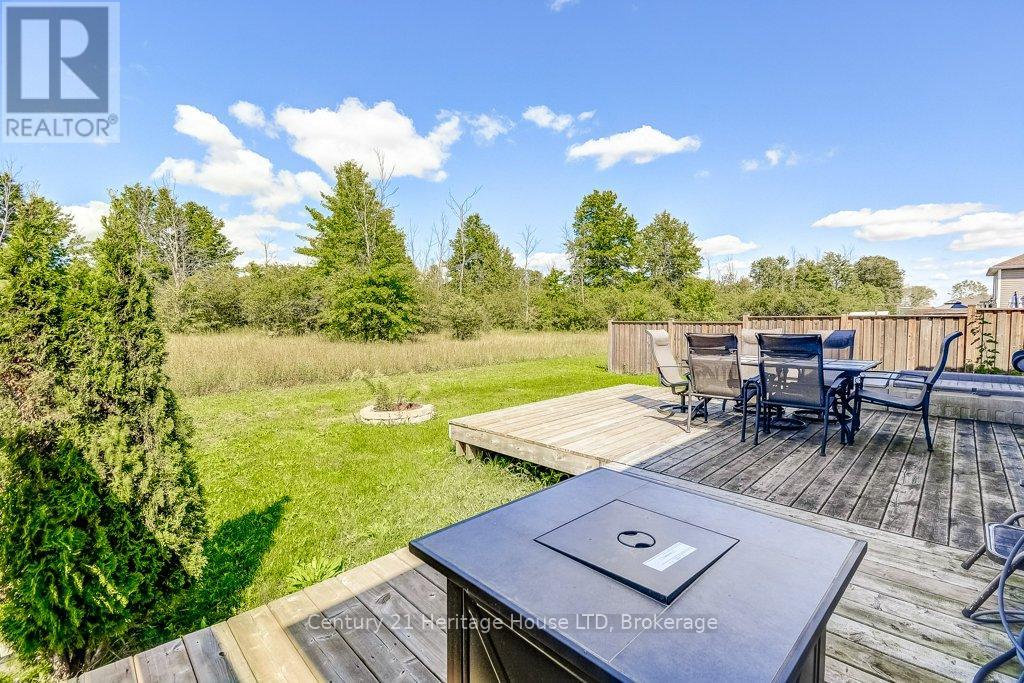 1078 Kerby Street, Fort Erie, Ontario  L2A 0C1 - Photo 32 - X12400016