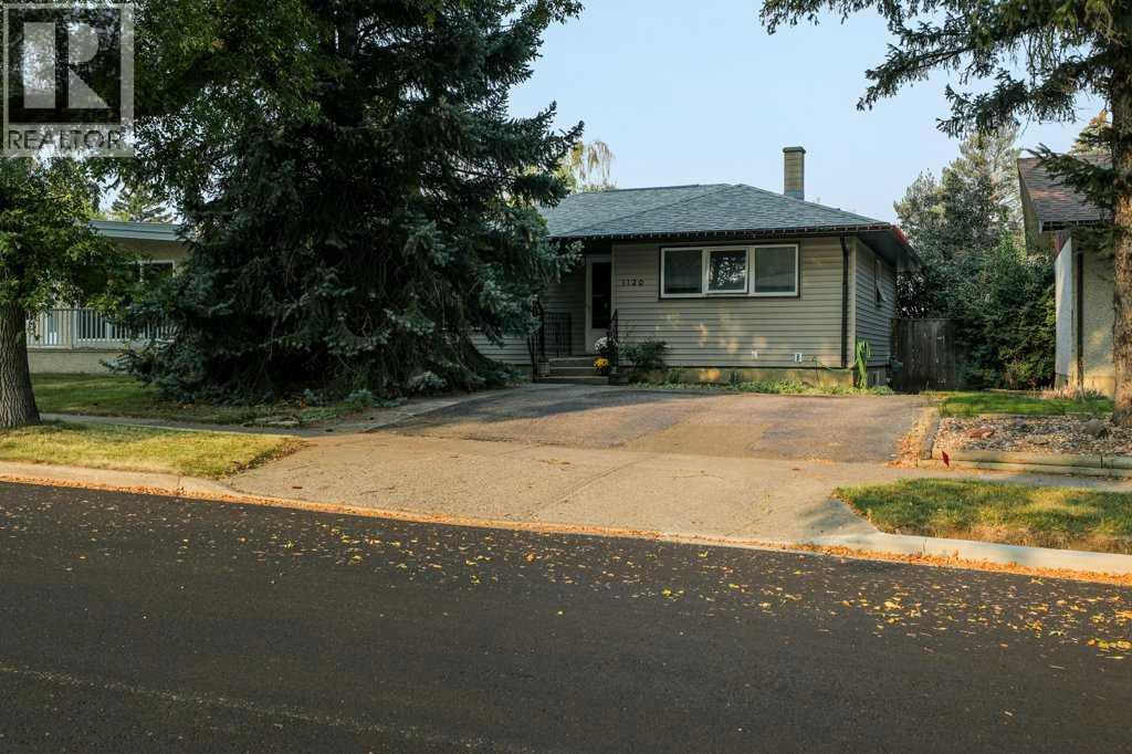 Property at 1120 11 Street S image 1