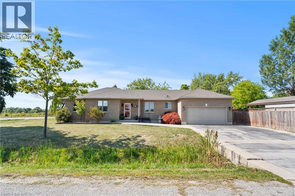 Property at 301 MUD Street E image 1