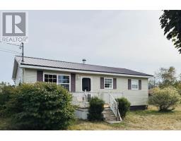 16 Maple Court, Parrsboro, Ca
