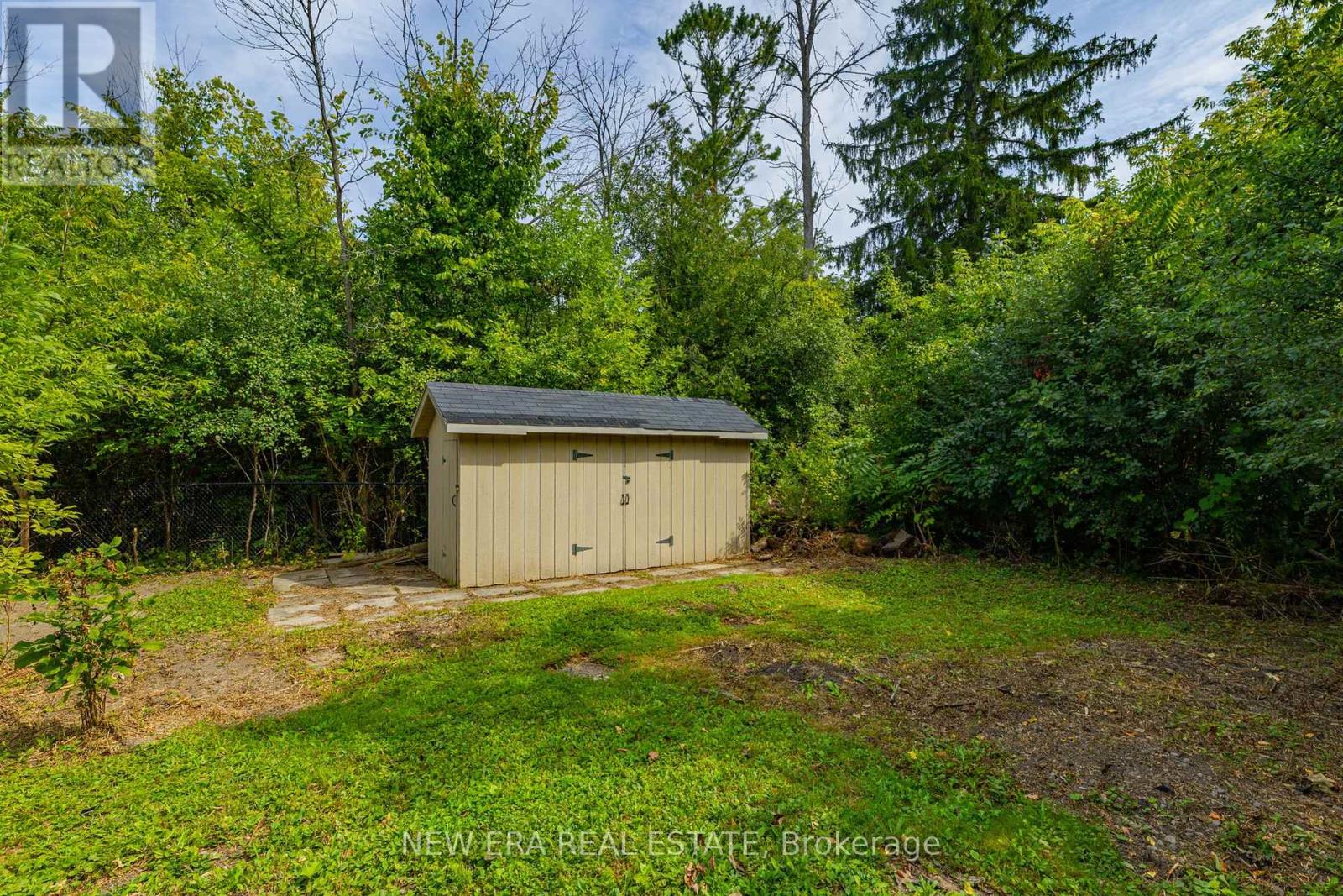 1031 Lake Drive N, Georgina, Ontario  L4P 3E9 - Photo 47 - N12399839