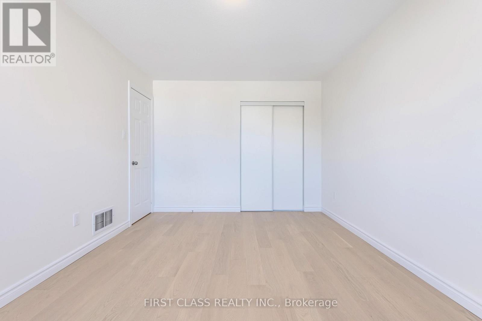 53 Manston Crescent, Markham, Ontario  L3R 7A5 - Photo 26 - N12399853