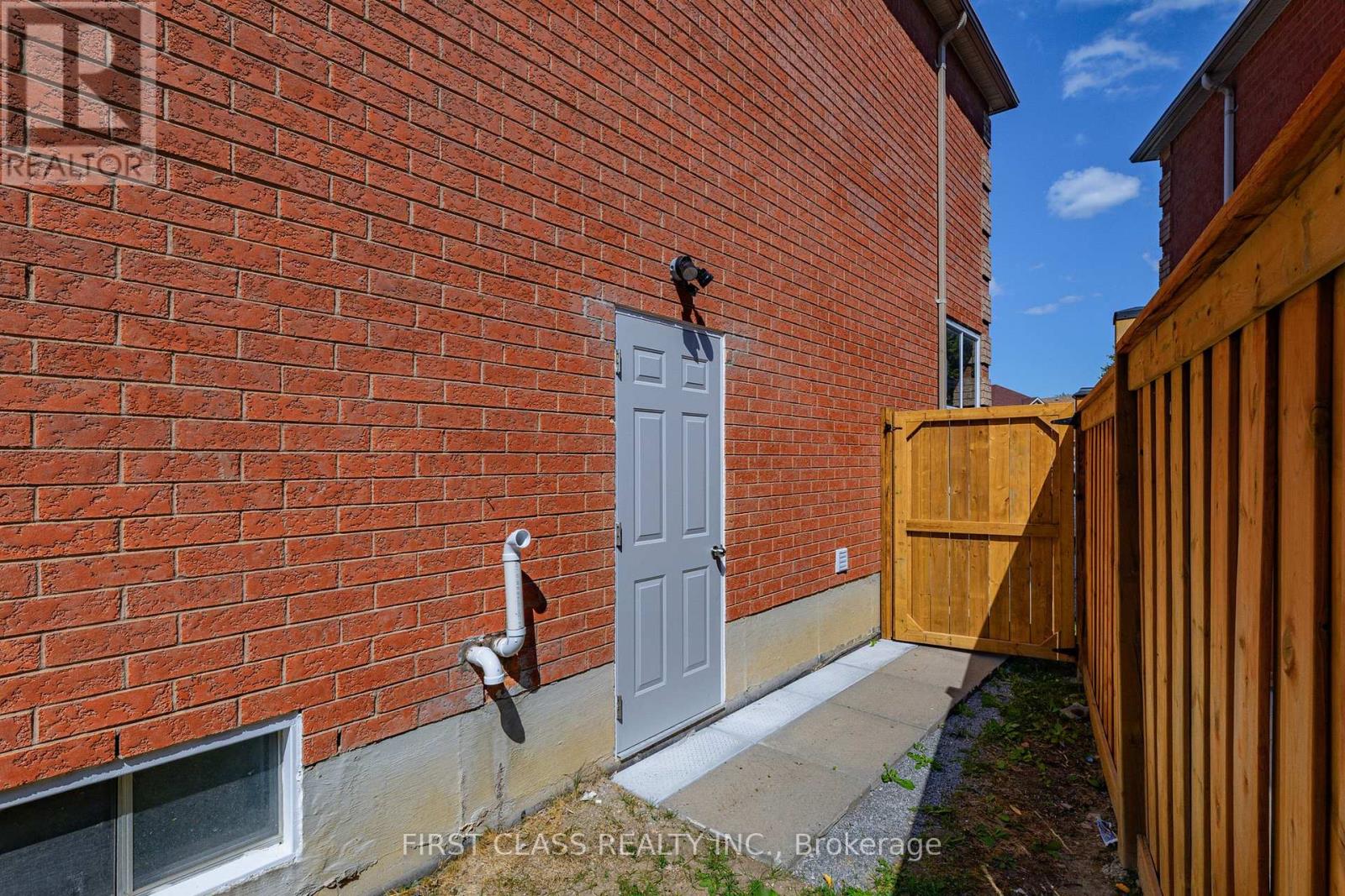 53 Manston Crescent, Markham, Ontario  L3R 7A5 - Photo 43 - N12399853