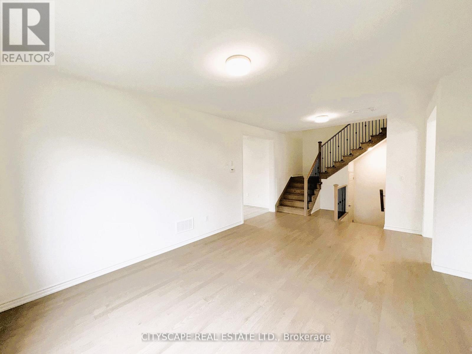 121 Bluebird Boulevard, Adjala-Tosorontio, Ontario  L0G 1W0 - Photo 14 - N12399884