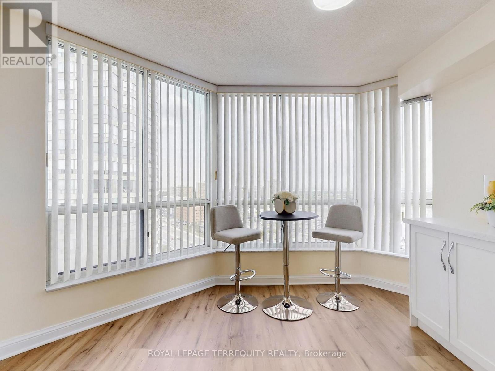 1709 - 24 Hanover Road, Brampton, Ontario  L6S 5K8 - Photo 18 - W12399511
