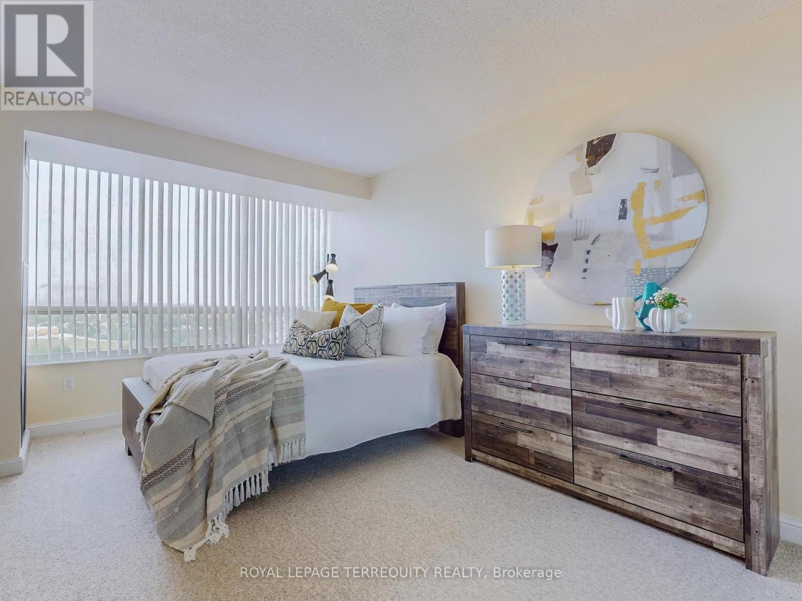 1709 - 24 Hanover Road, Brampton, Ontario  L6S 5K8 - Photo 25 - W12399511
