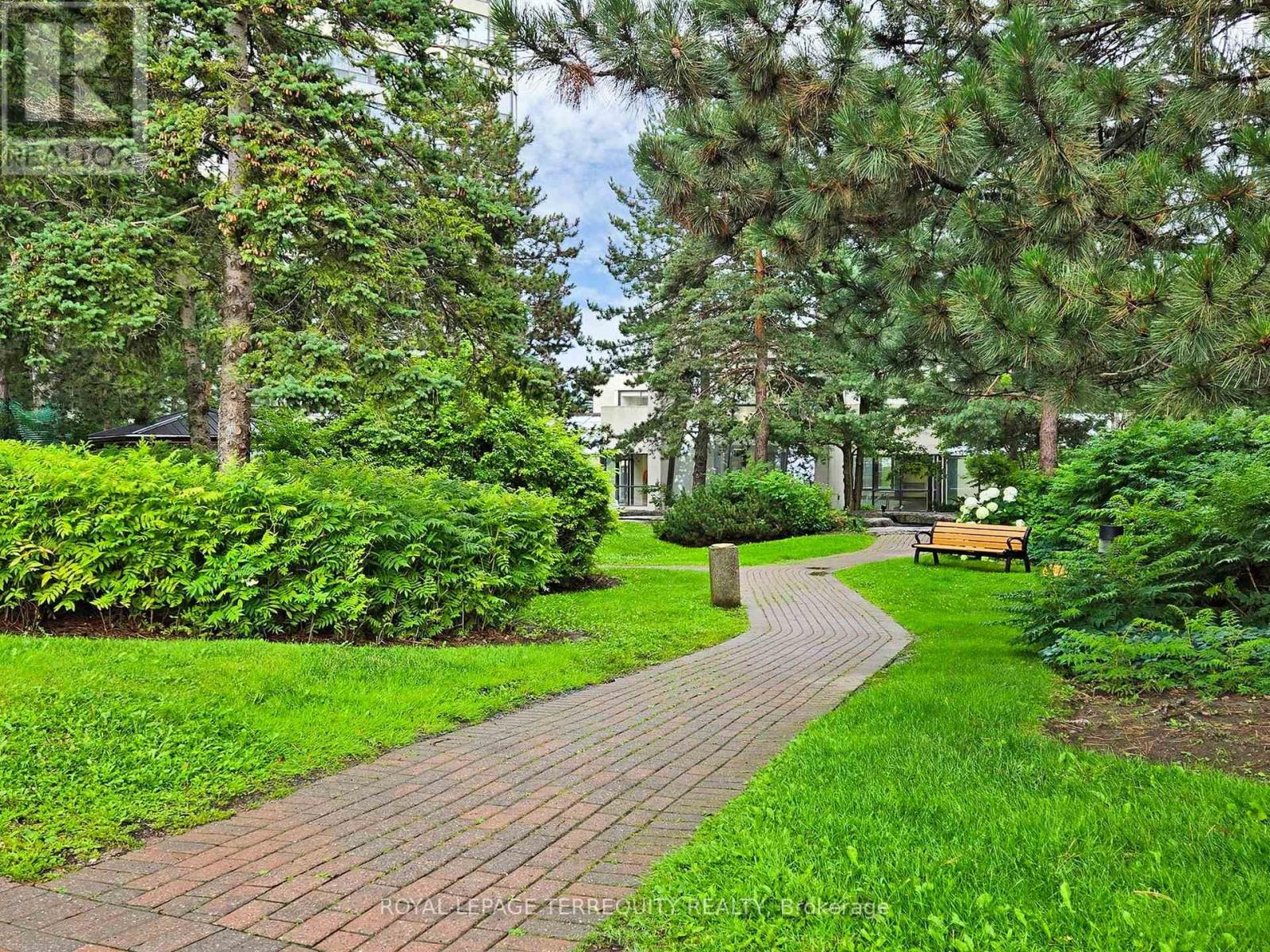 1709 - 24 Hanover Road, Brampton, Ontario  L6S 5K8 - Photo 45 - W12399511