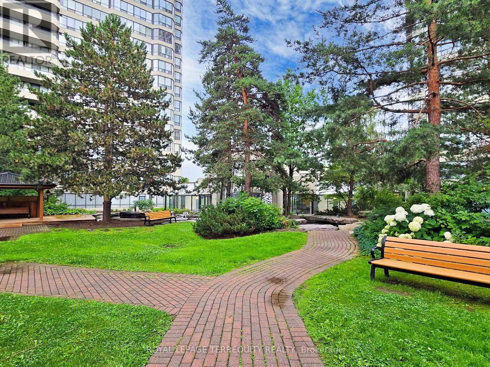 1709 - 24 Hanover Road, Brampton, Ontario  L6S 5K8 - Photo 46 - W12399511