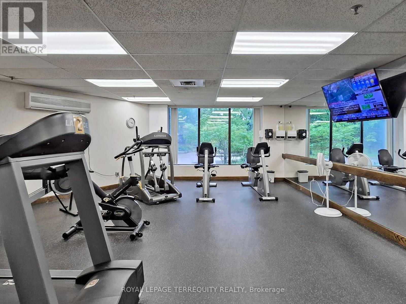 1709 - 24 Hanover Road, Brampton, Ontario  L6S 5K8 - Photo 33 - W12399511