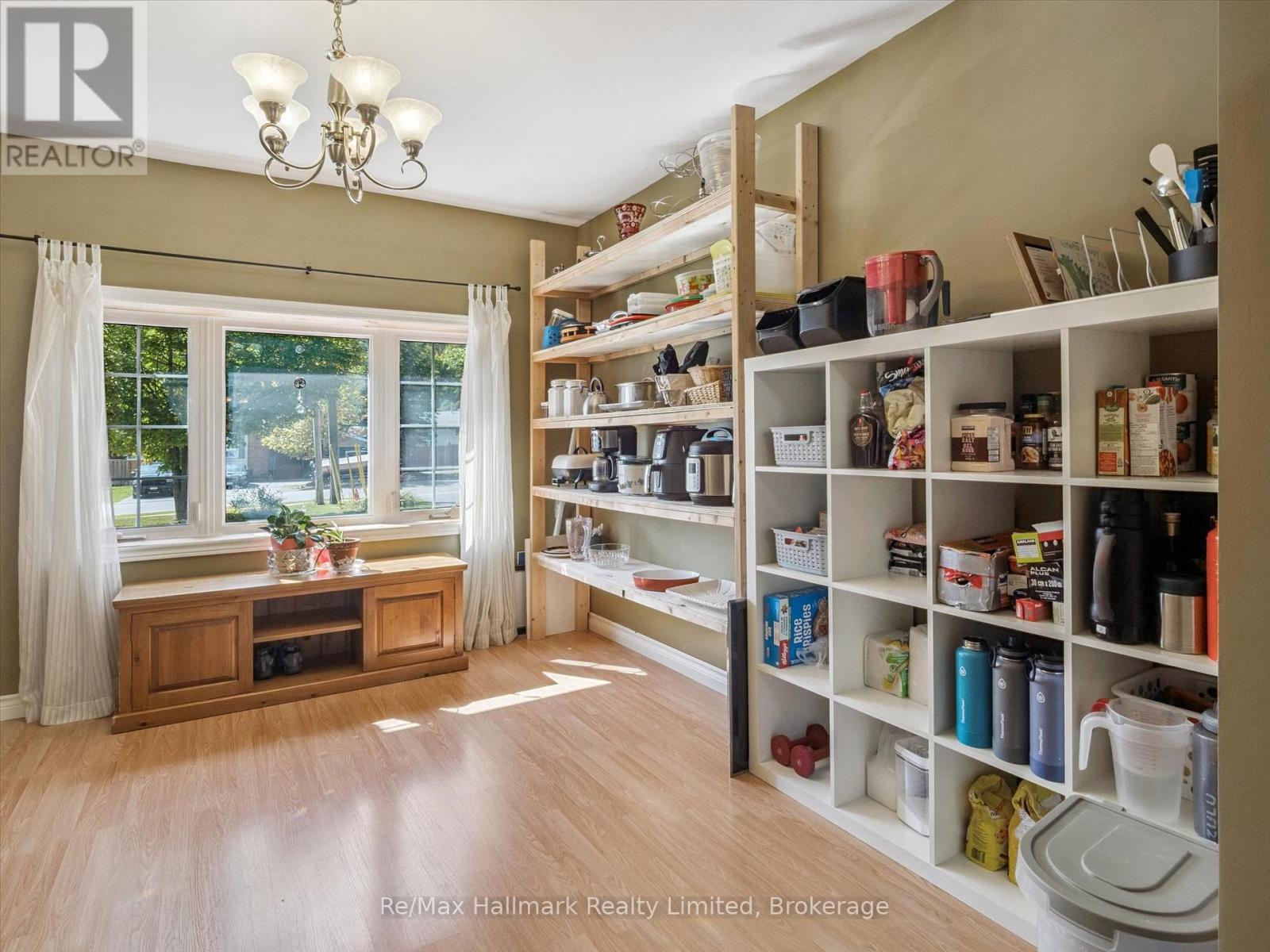 69 Woodchester Avenue, Bracebridge, Ontario  P1L 1H9 - Photo 12 - X12400015