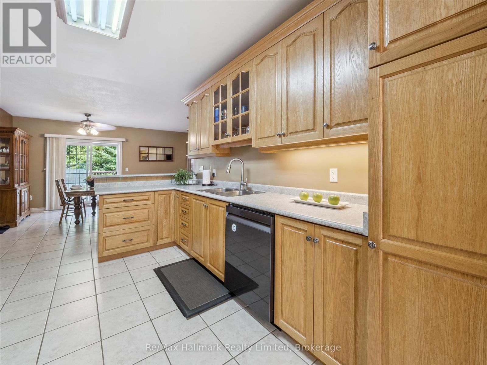 69 Woodchester Avenue, Bracebridge, Ontario  P1L 1H9 - Photo 10 - X12400015