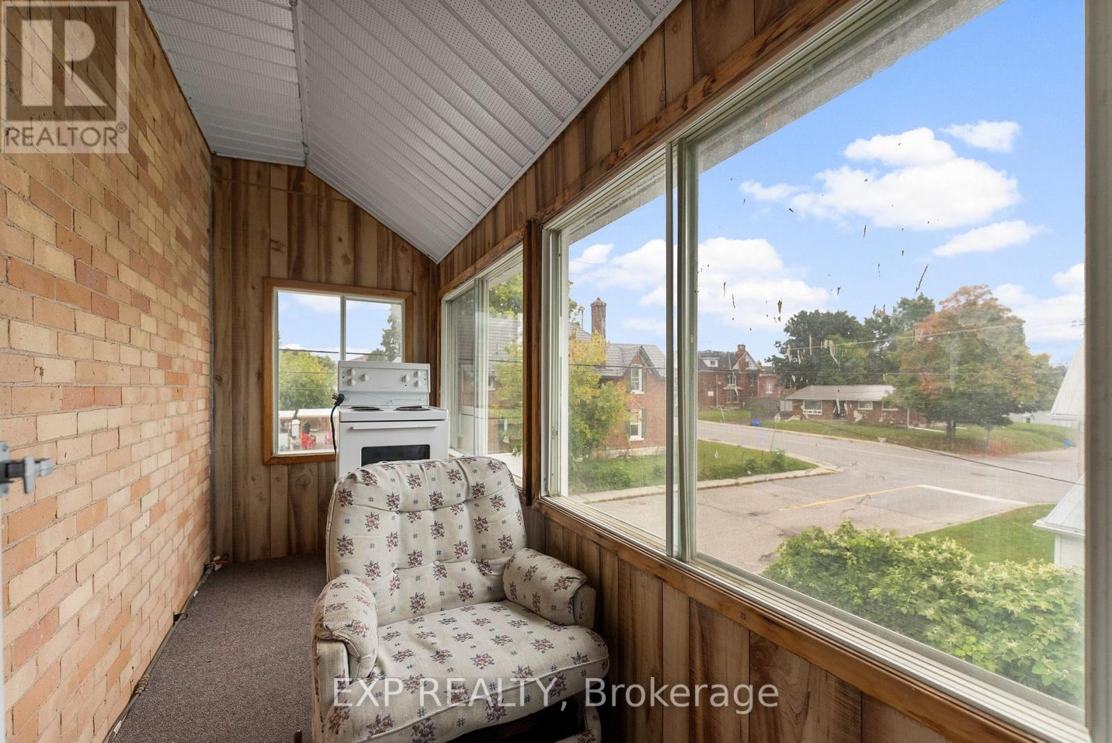 84 Bank Street N, Renfrew, Ontario  K7V 2E2 - Photo 30 - X12400049