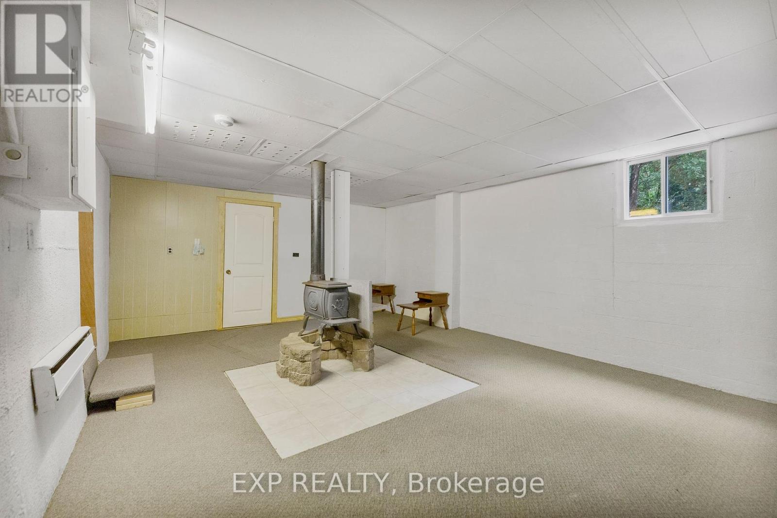 84 Bank Street N, Renfrew, Ontario  K7V 2E2 - Photo 31 - X12400049