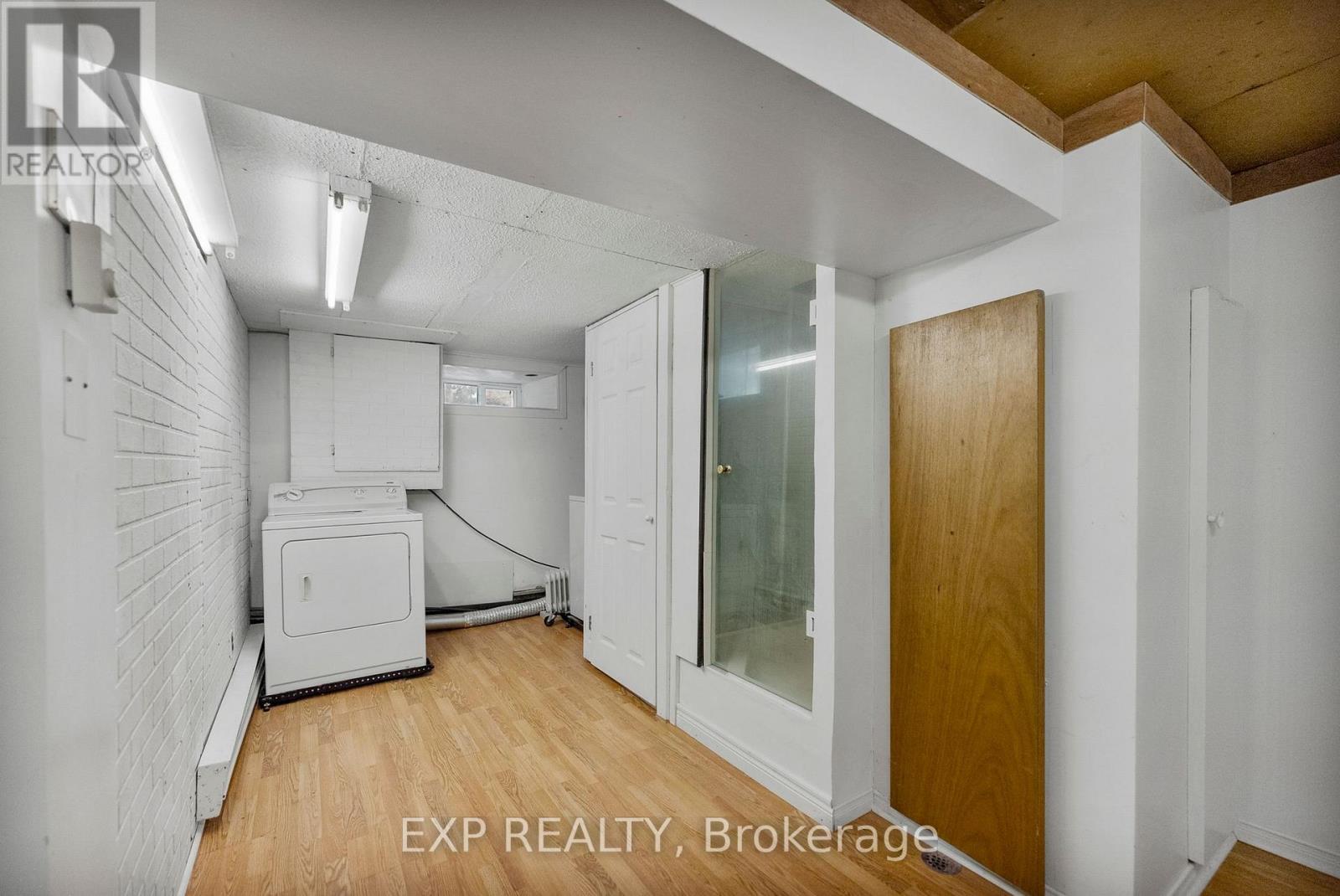 84 Bank Street N, Renfrew, Ontario  K7V 2E2 - Photo 33 - X12400049