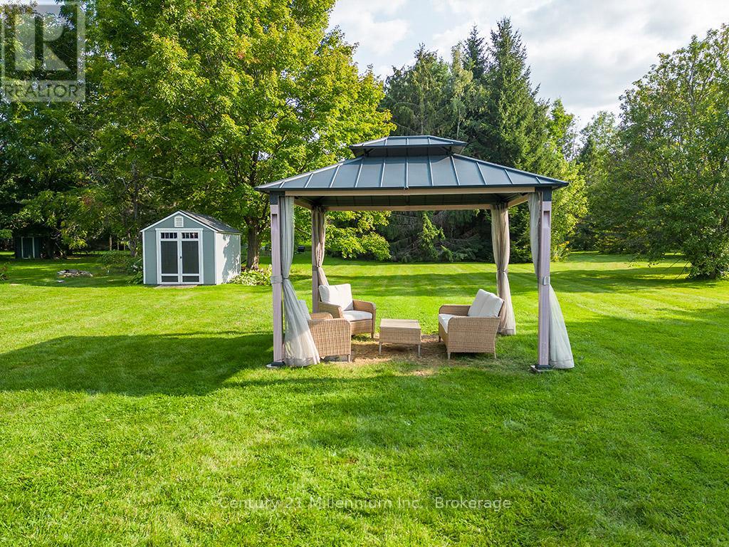 203 Aiken Street, Meaford, Ontario  N4L 1B3 - Photo 24 - X12400059