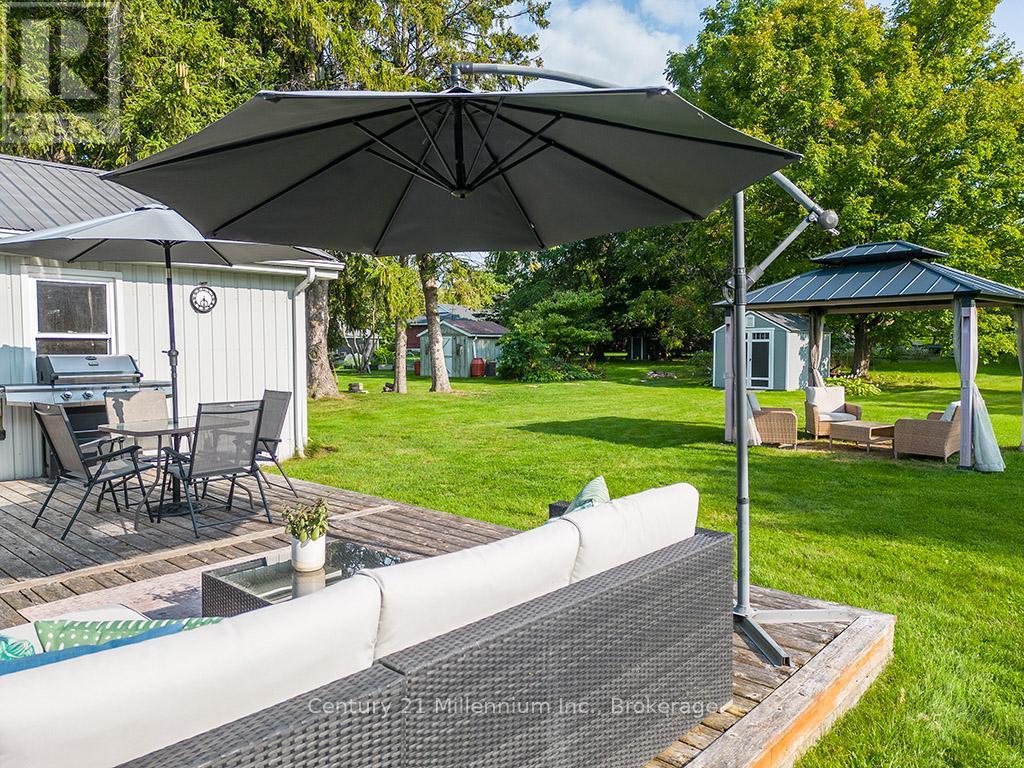 203 Aiken Street, Meaford, Ontario  N4L 1B3 - Photo 23 - X12400059
