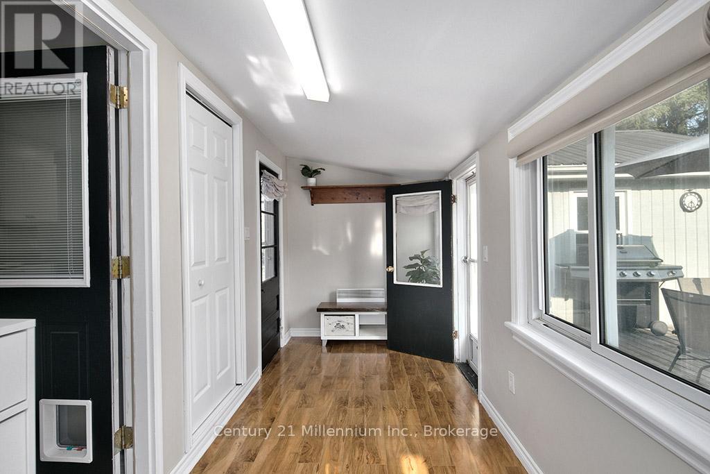 203 Aiken Street, Meaford, Ontario  N4L 1B3 - Photo 20 - X12400059