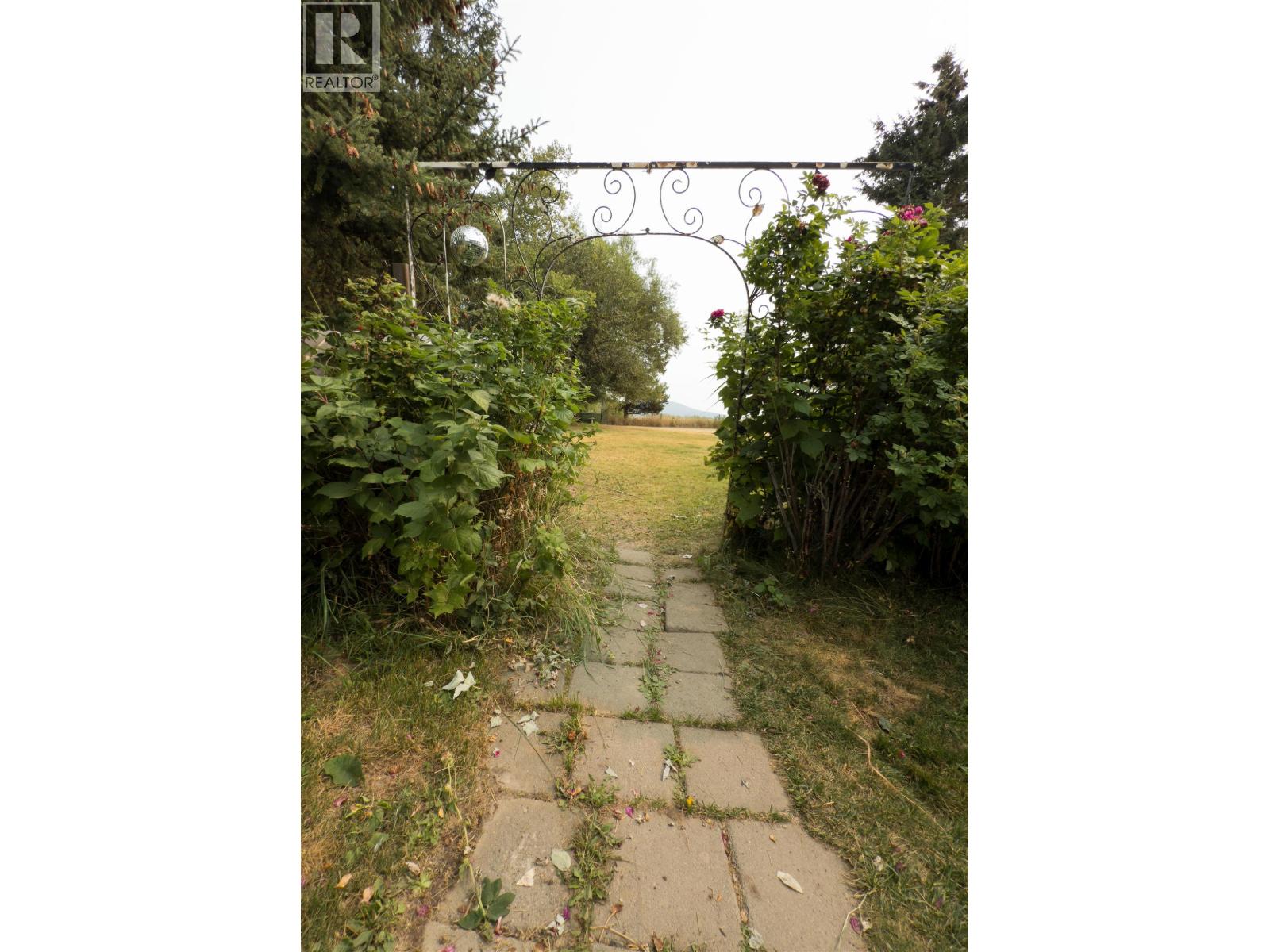 6497 Grey Crescent, Horse Lake, British Columbia  V0K 2E3 - Photo 38 - R3047120
