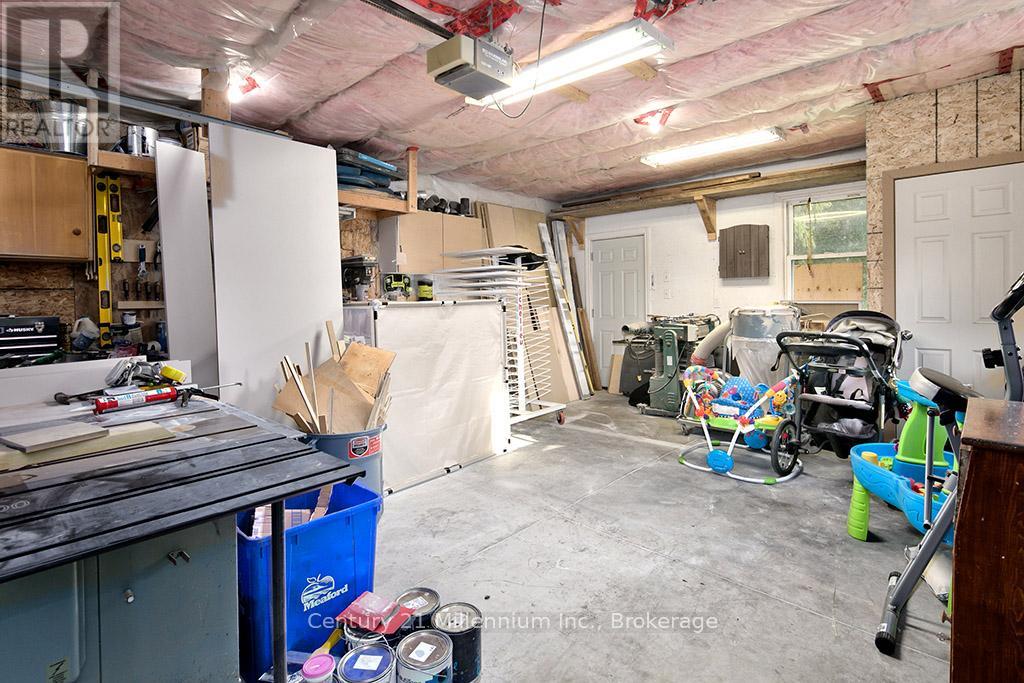 203 Aiken Street, Meaford, Ontario  N4L 1B3 - Photo 36 - X12400059