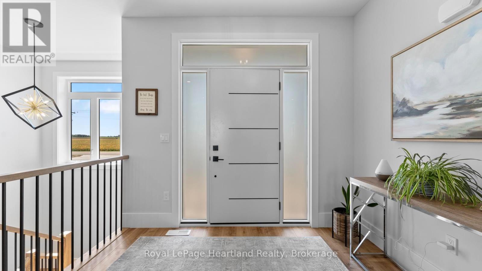 Photo 6 of 50 for 40282 Huron Street