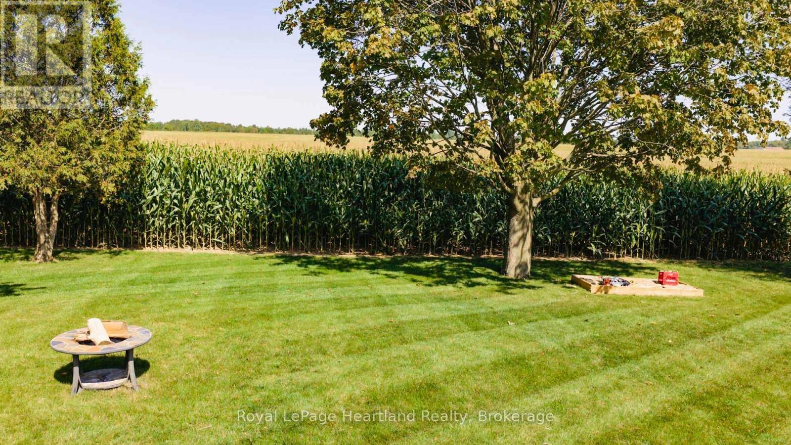 40282 Huron Street, South Huron, Ontario  N0M 1S1 - Photo 47 - X12400089