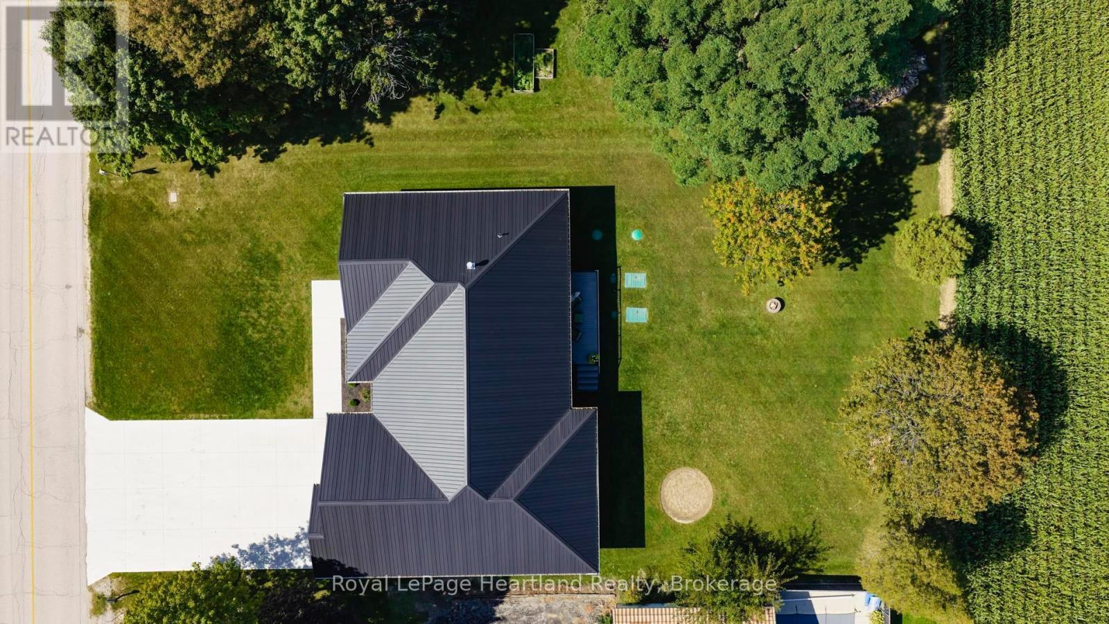 40282 Huron Street, South Huron, Ontario  N0M 1S1 - Photo 48 - X12400089