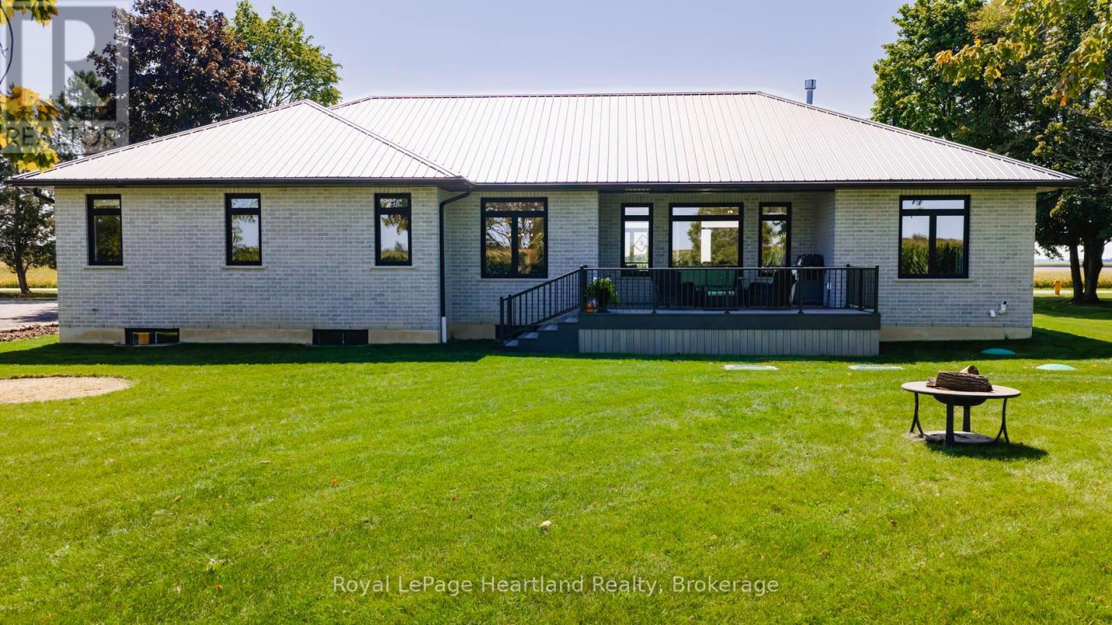 40282 Huron Street, South Huron, Ontario  N0M 1S1 - Photo 45 - X12400089