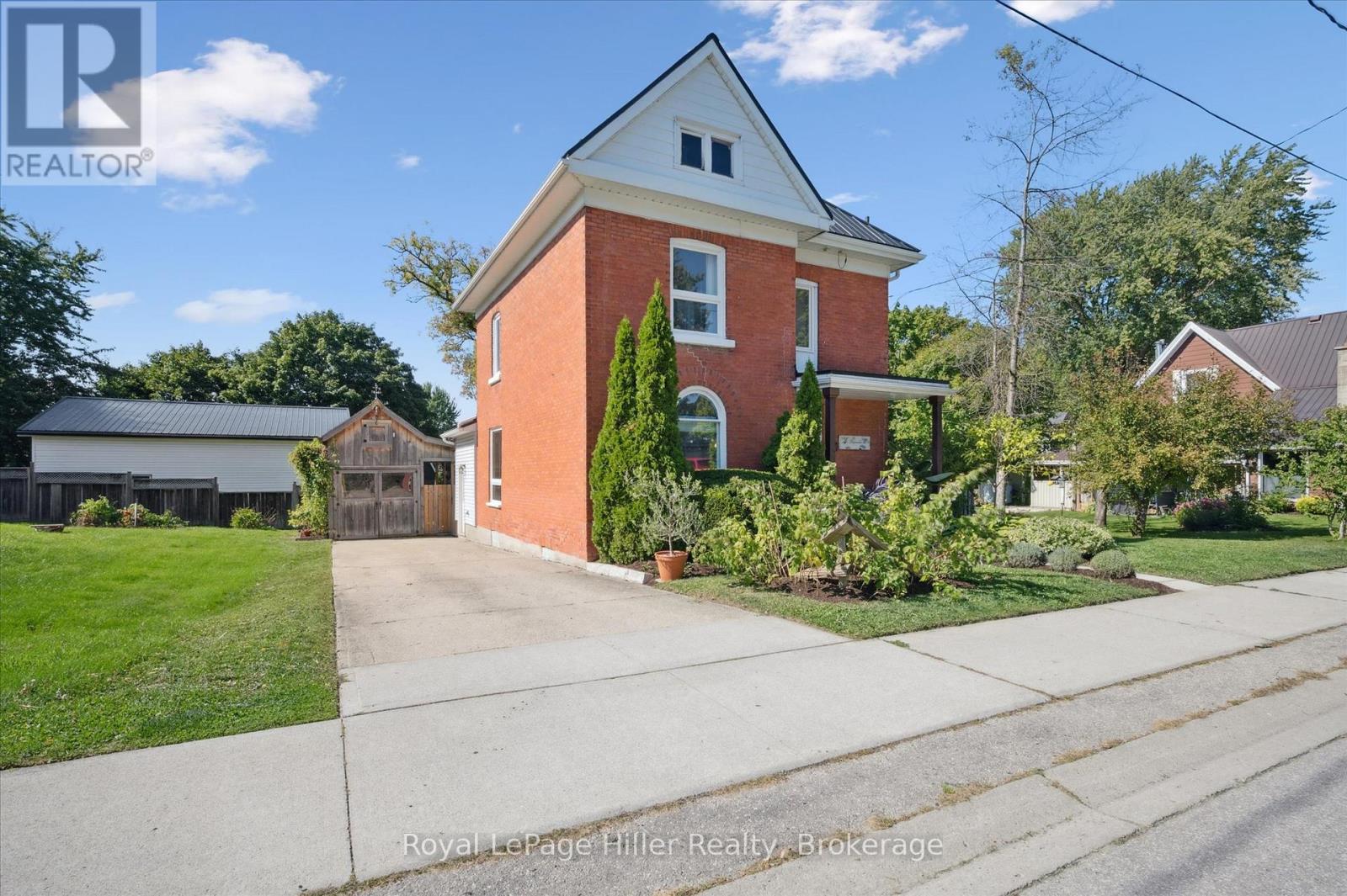 4 Temperance Street, Perth East, Ontario  N0K 1M0 - Photo 39 - X12400112
