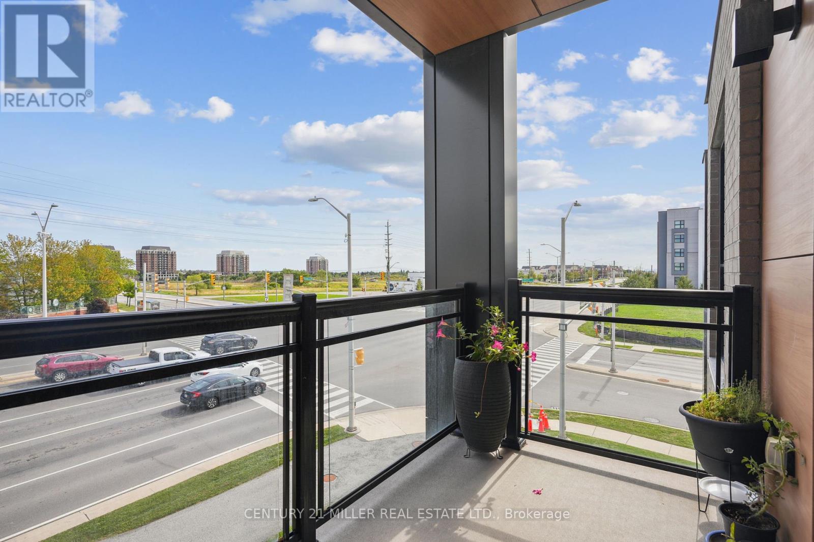306 - 168 Sabina Drive, Oakville, Ontario  L6H 0W5 - Photo 22 - W12399875