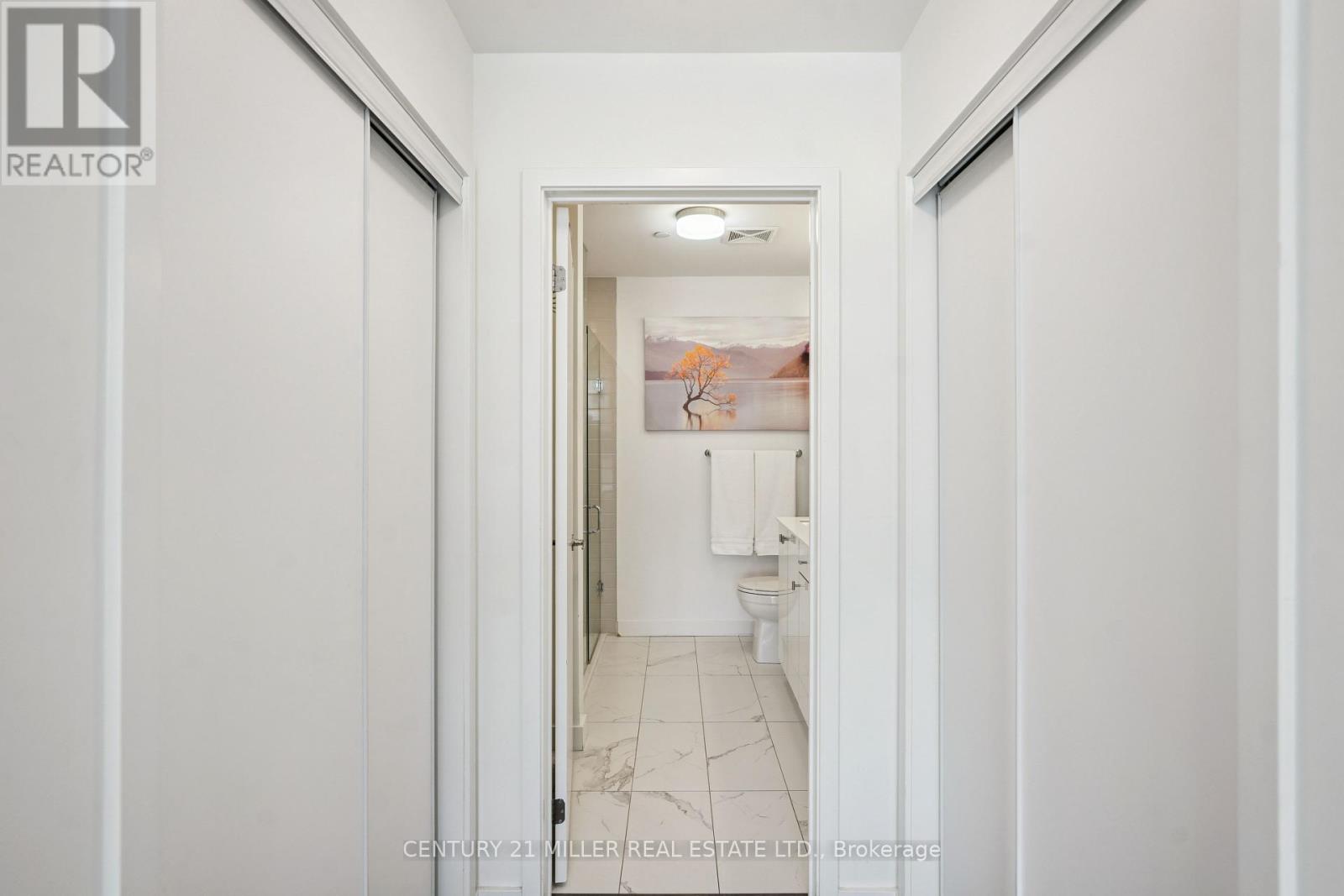 306 - 168 Sabina Drive, Oakville, Ontario  L6H 0W5 - Photo 28 - W12399875