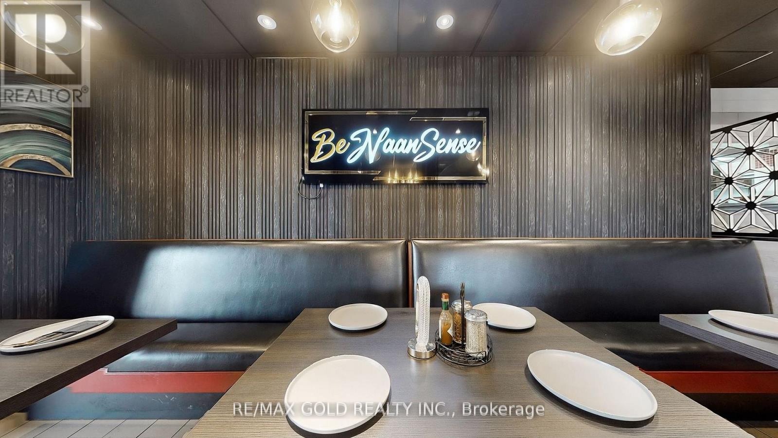 4,5 - 980 Pacific Gate, Mississauga, Ontario  L5T 1Y1 - Photo 22 - W12399896