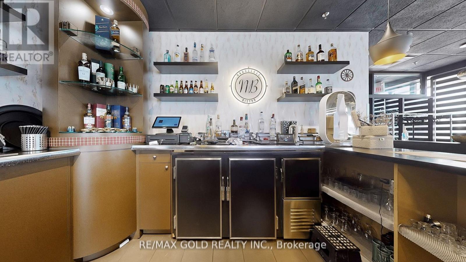 4,5 - 980 Pacific Gate, Mississauga, Ontario  L5T 1Y1 - Photo 25 - W12399896
