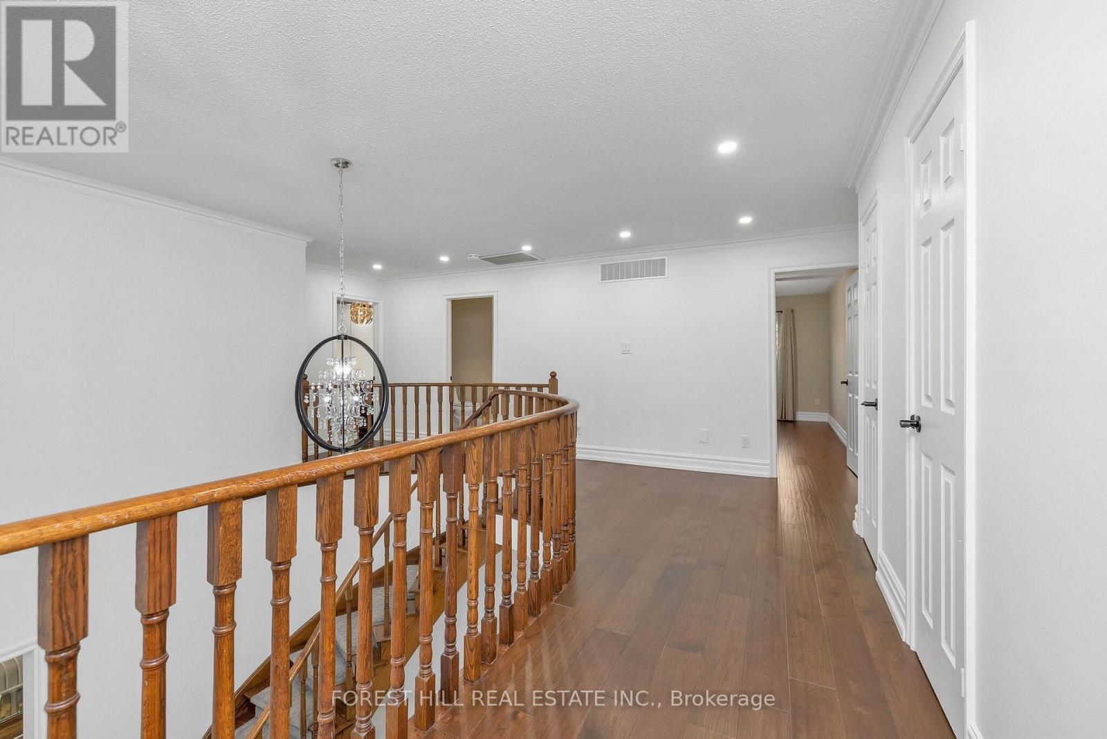 4640 Beaufort Terrace, Mississauga (Central Erin Mills), Ontario  L5M 3H9 - Photo 14 - W12399903