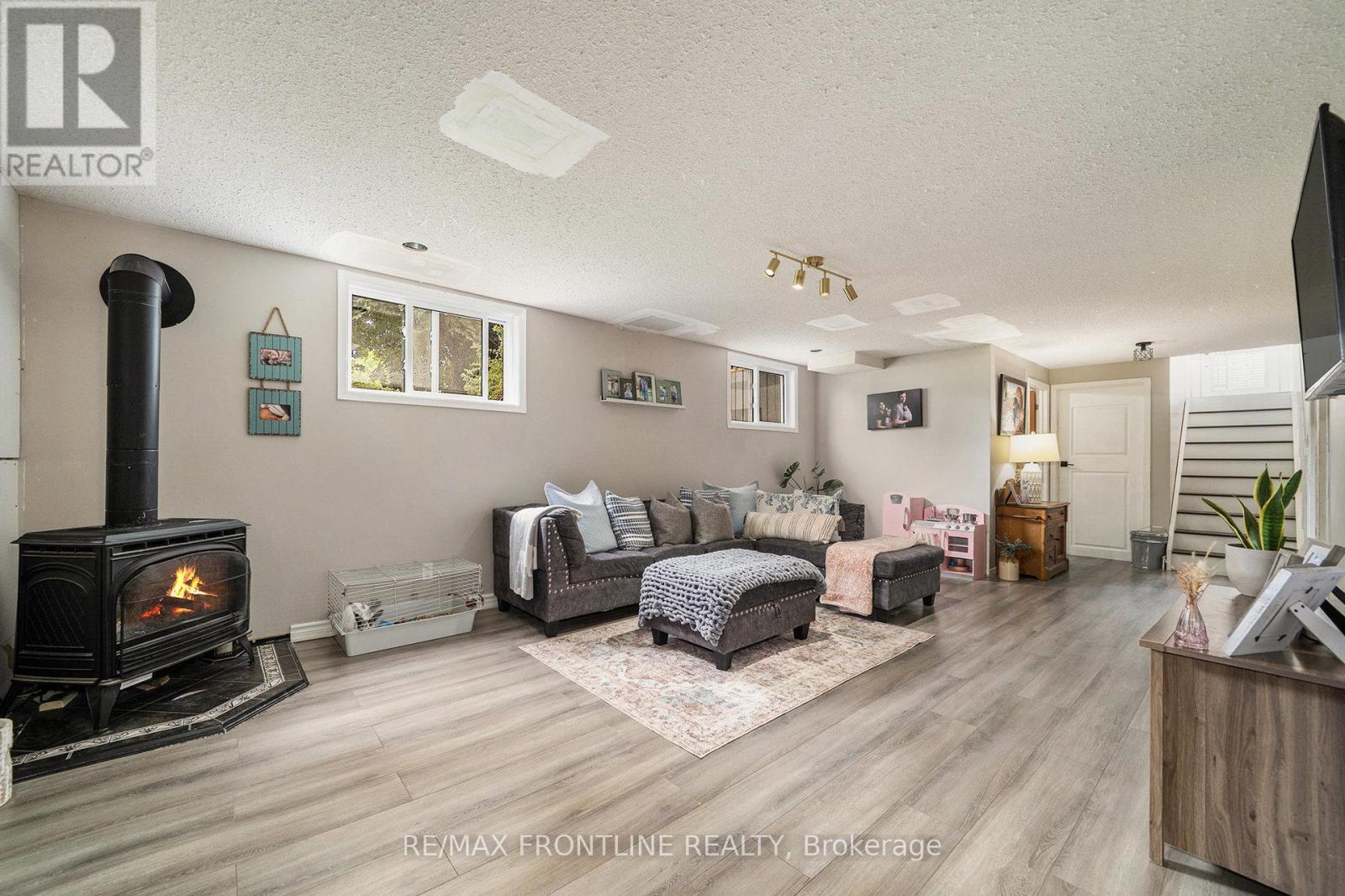 10 Mather Street, Perth, Ontario  K7H 3K6 - Photo 14 - X12393314