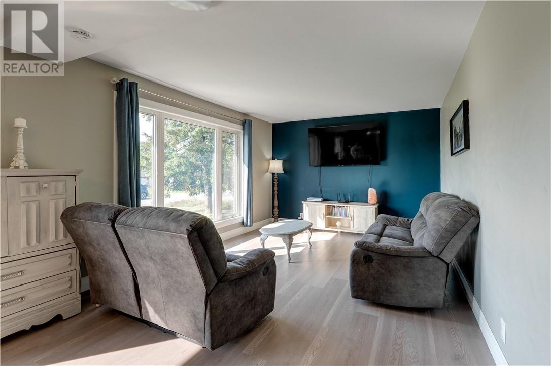 18 St Jean, Hagar, Ontario P0M 1X0 - Photo 9 - 2124634