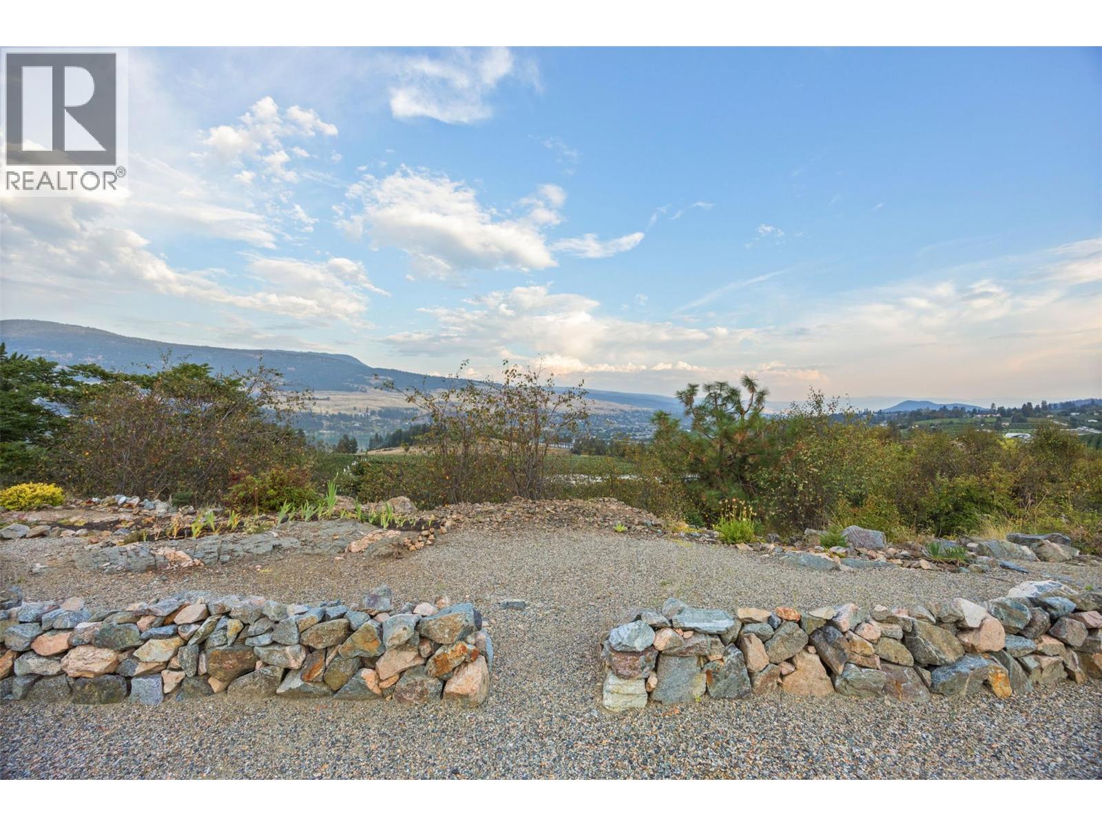 2589 Sylvia Road, Lake Country, British Columbia  V4V 2R8 - Photo 56 - 10362298