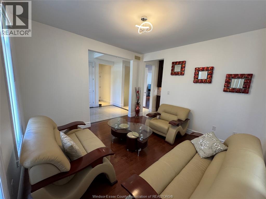 1746 Rankin, Windsor, Ontario  N9B 3W3 - Photo 6 - 25023251