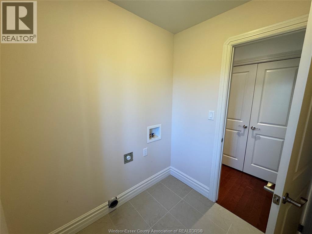 1746 Rankin, Windsor, Ontario  N9B 3W3 - Photo 28 - 25023251