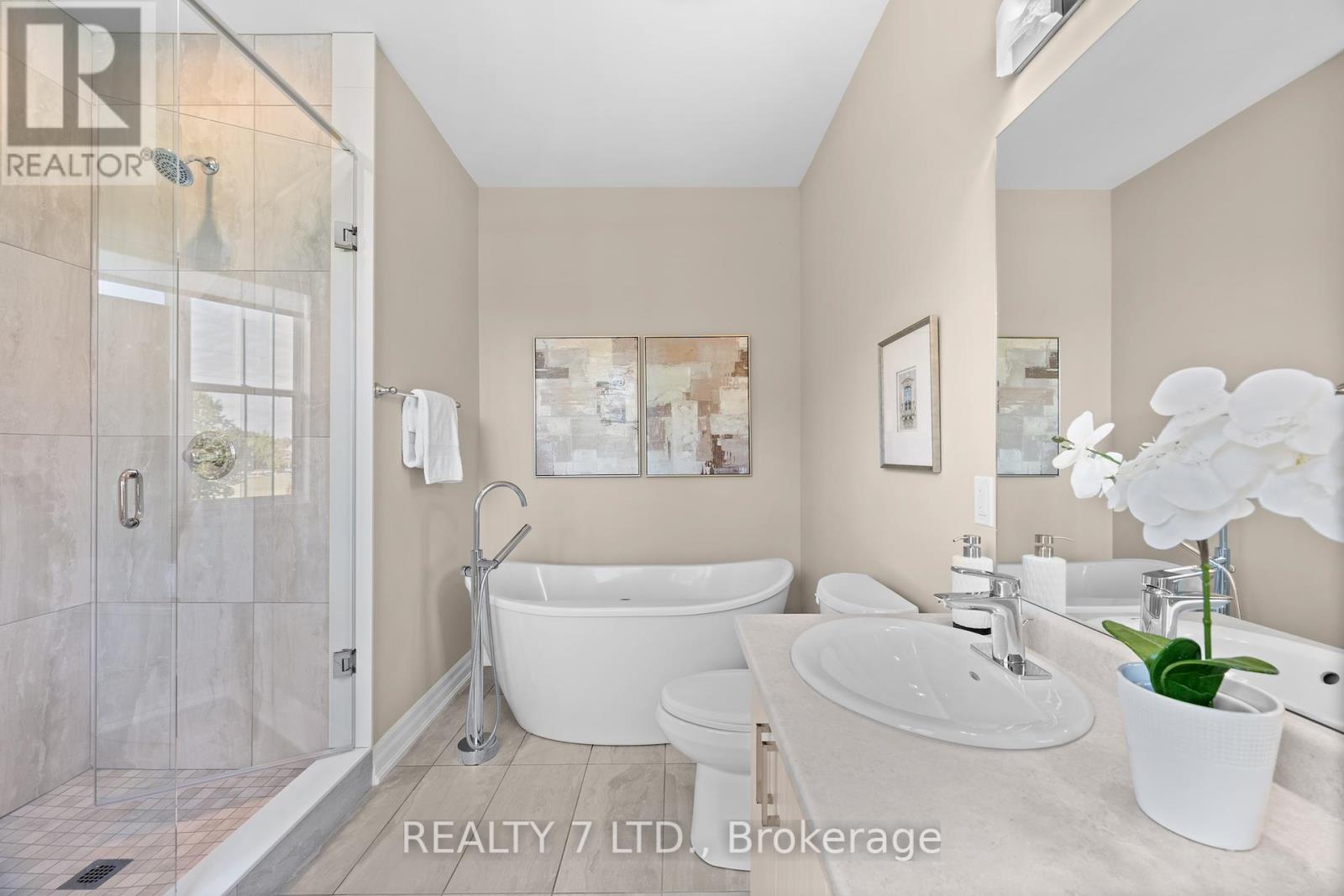 53 Aberdeen Lane S, Niagara-On-The-Lake (Town), Ontario  L0S 1J0 - Photo 26 - X12399817