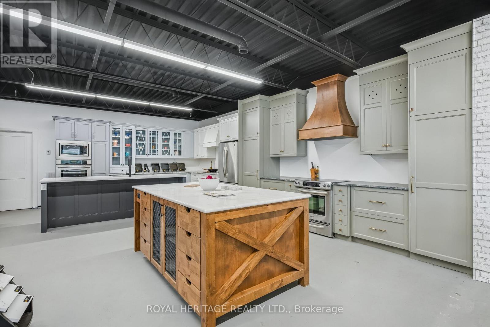 45 Cairns Crescent, Huntsville, Ontario  P1H 1Y3 - Photo 11 - X12399836