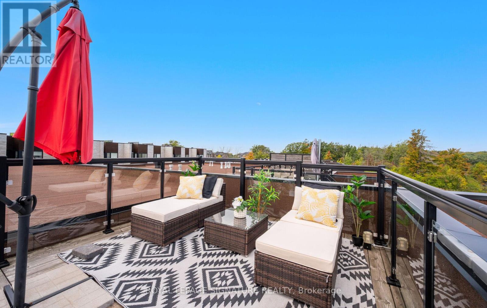 22 - 35 Midhurst Heights, Hamilton, Ontario  L8J 0K9 - Photo 40 - X12399889