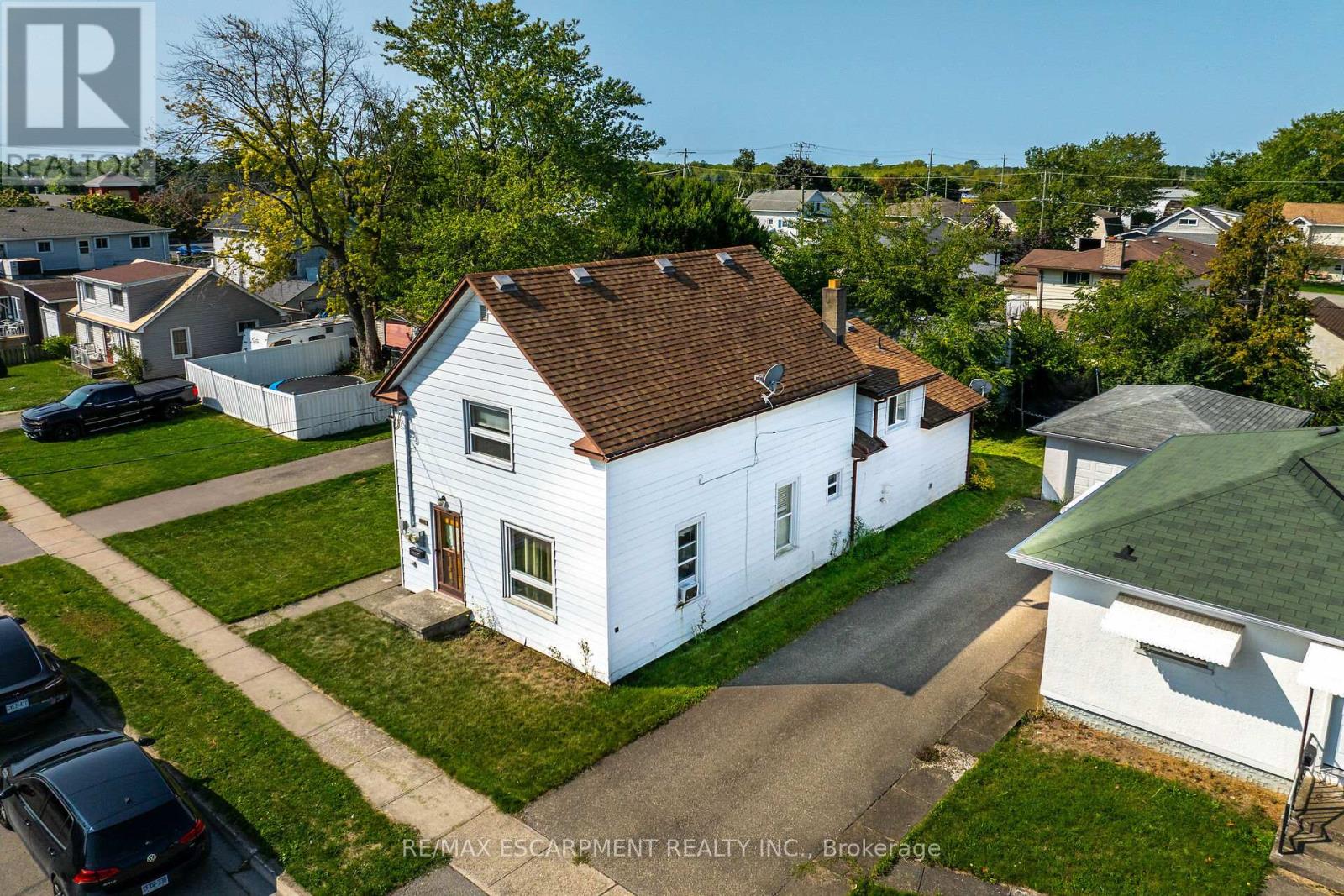 526 Steele Street, Port Colborne (Main Street), Ontario  L3K 4Y3 - Photo 37 - X12399894