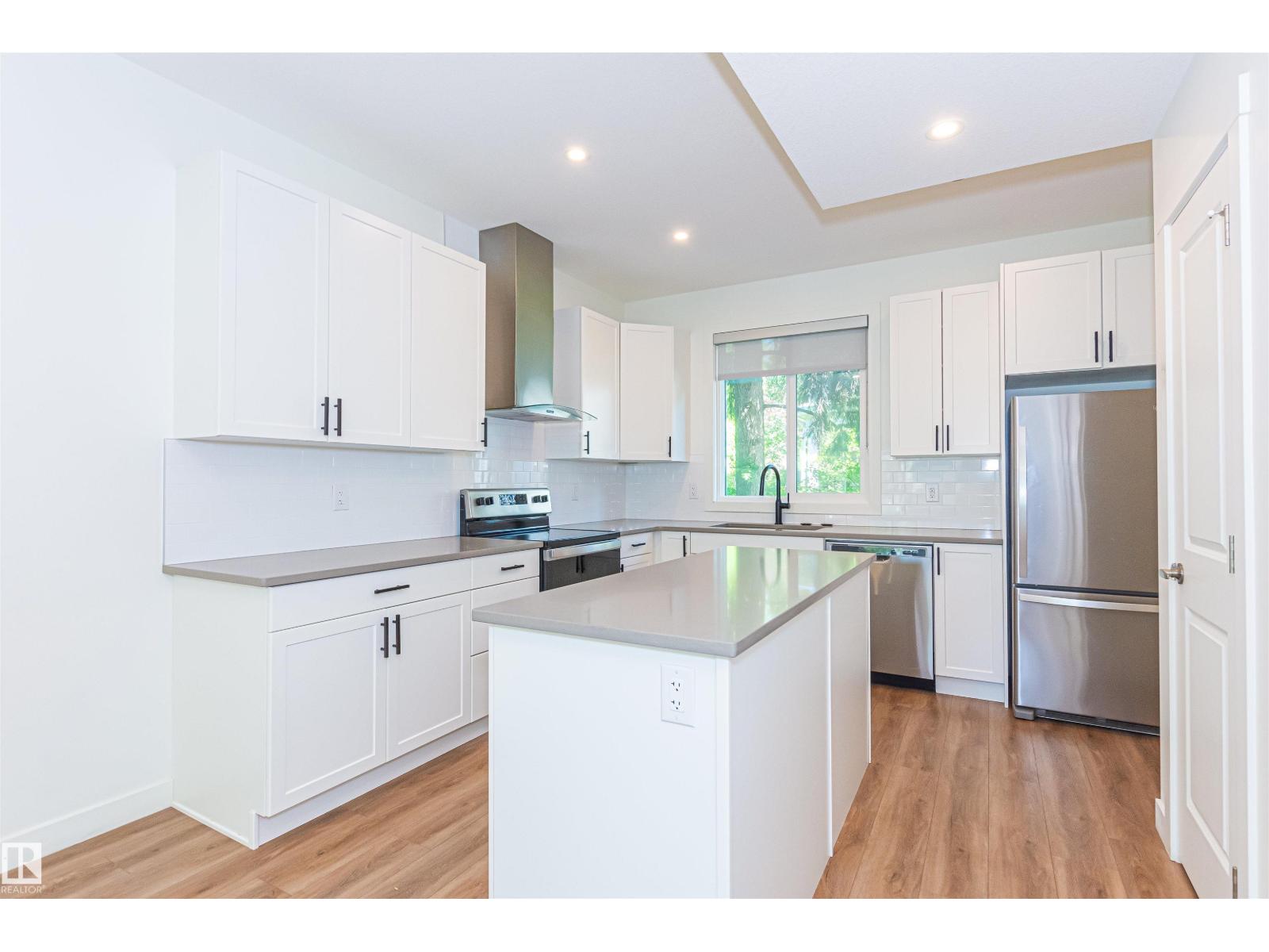 12220/22/24/26 112 Av Nw, Edmonton, Alberta  T5M 2S8 - Photo 11 - E4457454