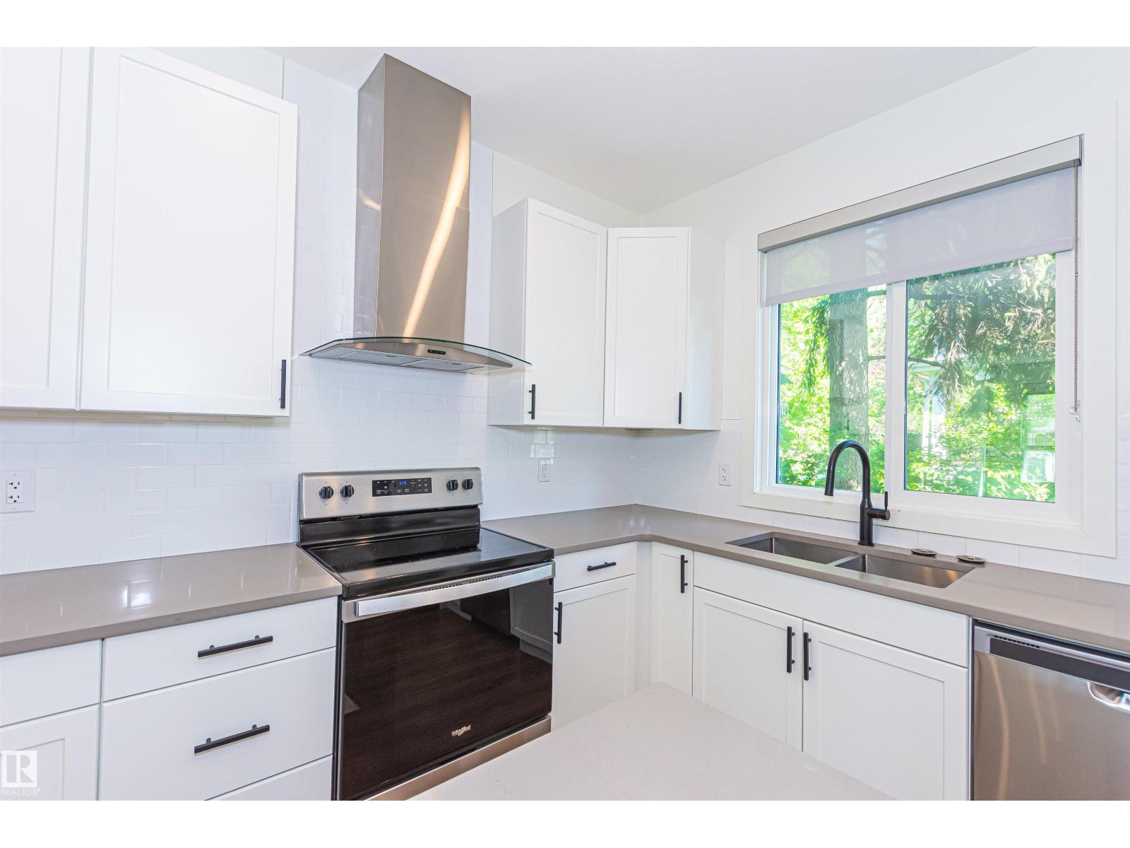 12220/22/24/26 112 Av Nw, Edmonton, Alberta  T5M 2S8 - Photo 15 - E4457454