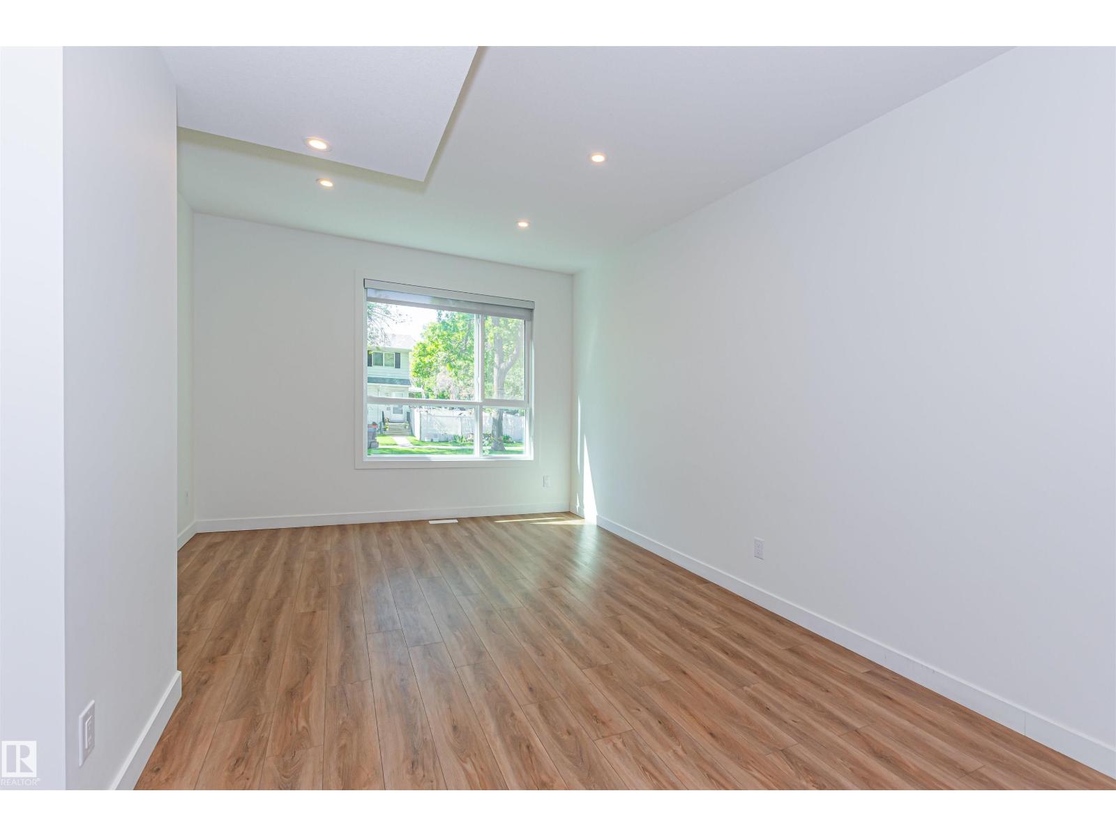 12220/22/24/26 112 Av Nw, Edmonton, Alberta  T5M 2S8 - Photo 8 - E4457454